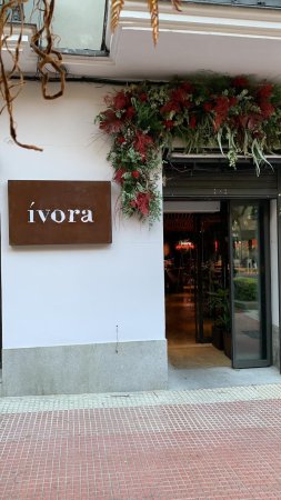 Rótulos exteriores y banderolas